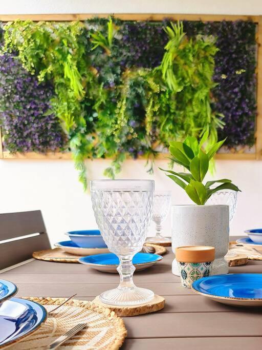 Homely Apt In Modern Building With Pool San Miguel de Abona Exterior foto