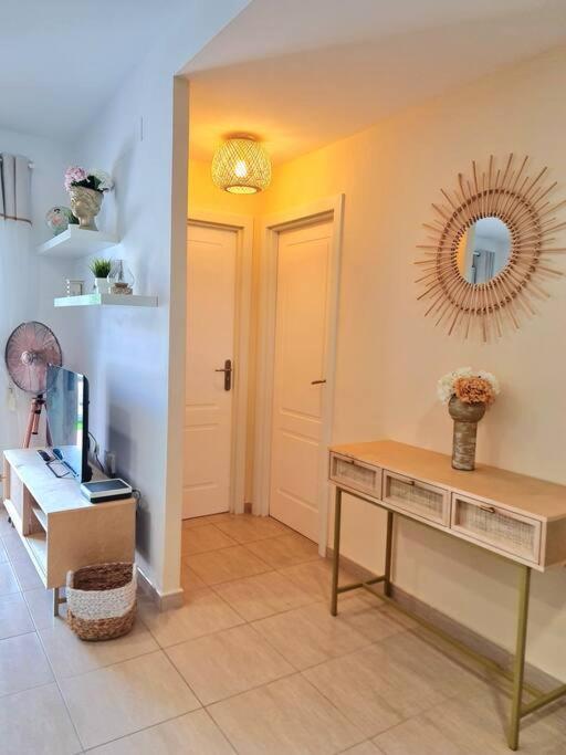 Homely Apt In Modern Building With Pool San Miguel de Abona Exterior foto